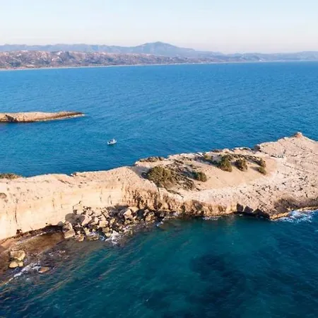 Lithos House Monolithos (Rhodes)