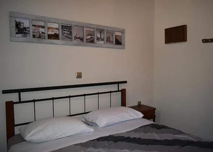 Lithos House Villa *