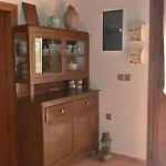 Lithos House