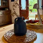 Lithos House